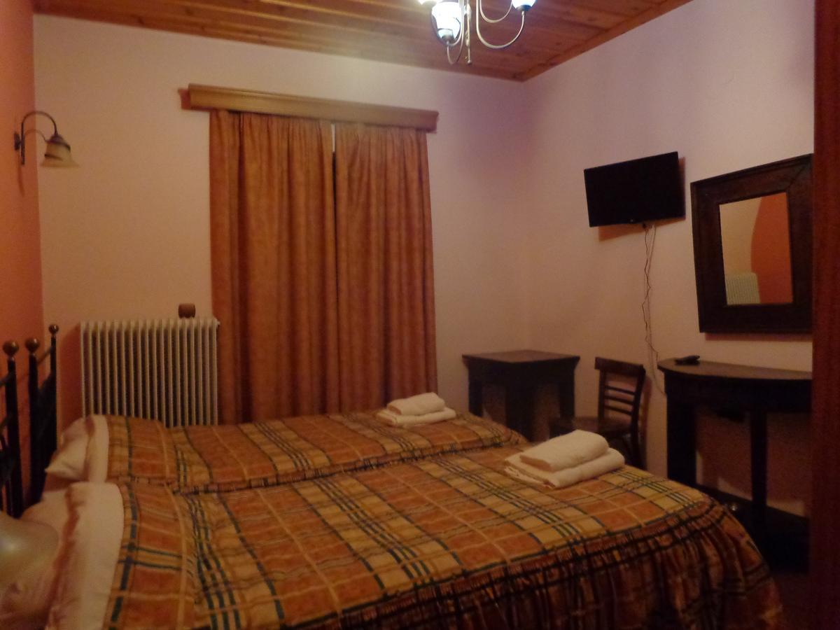 Alonaki Guesthouse Platanos  ภายนอก รูปภาพ